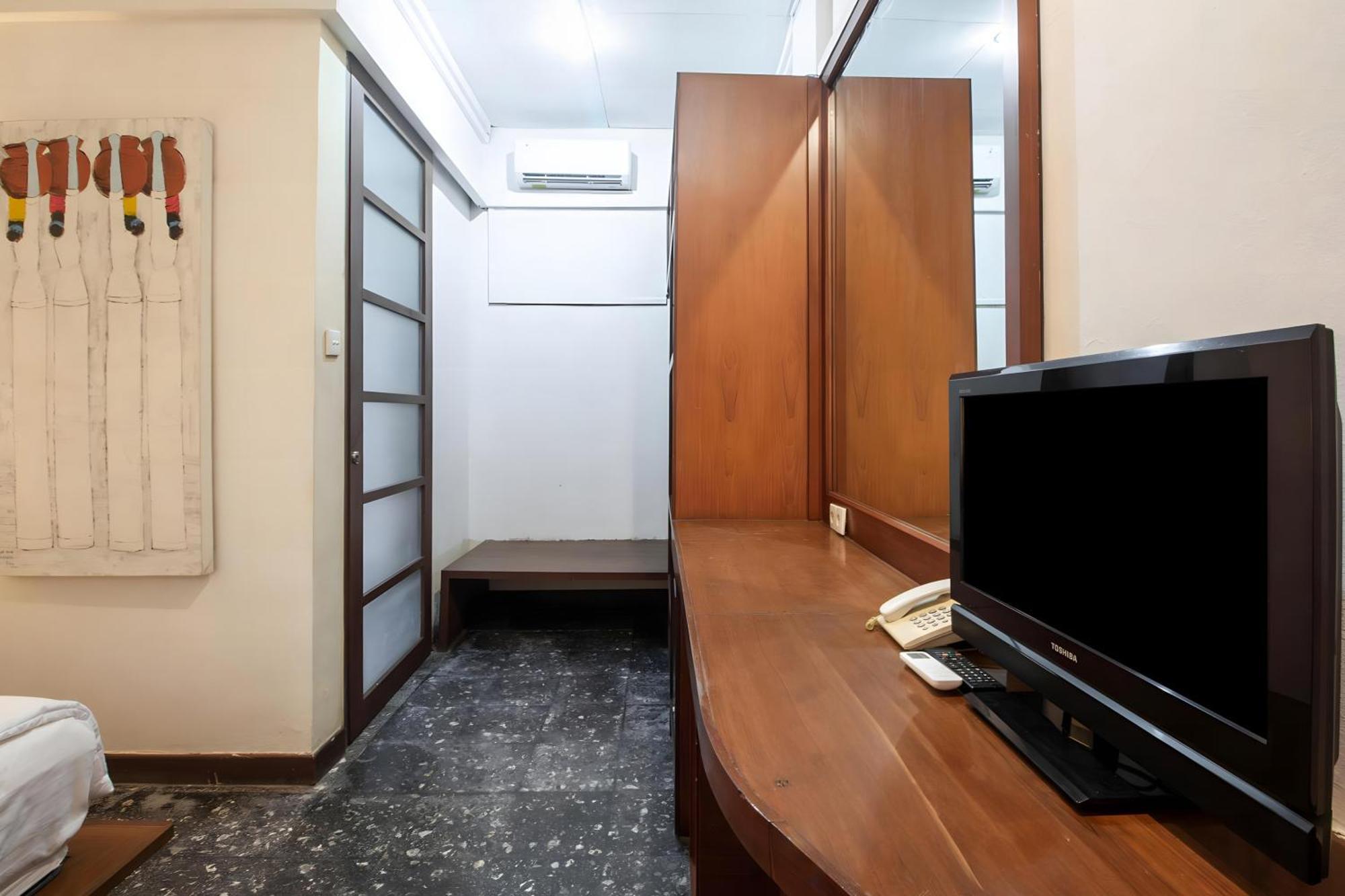 Capital O 93809 Wida Hotel レギャン エクステリア 写真